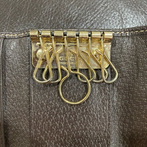 Gucci Key Wallet - Picture 6 of 9